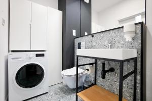 Yachtway Apartments by Baltic Home