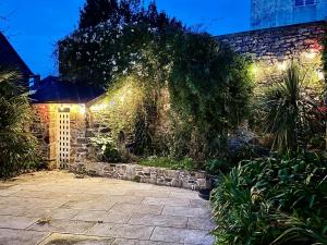 Maisons de vacances Large house 80m from the port of Paimpol : photos des chambres