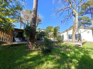 Villa rénovée 4 ch. à 50m du Bassin avec terrasse et jardin, WIFI, parking - FR-1-736-54