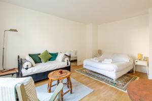 Dames - Studio lumineux Gare Saint-Lazare