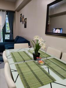 LDN Secret 1BR across NAIA Terminal 3