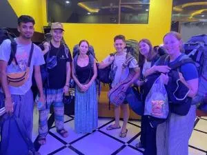 Big Brother hostel Hotel - Nagla Dhīmar