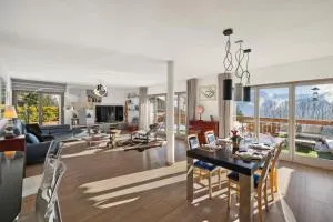 Excellence Alpine by Mrs Miggins - Bluche