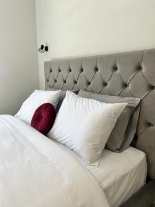 Drama Homes Miaouli #2