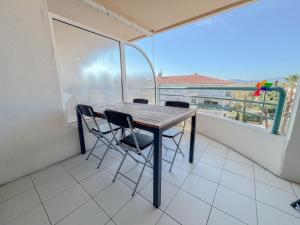 Fréjus 2 pièces avec Terrasse, proche des Plages