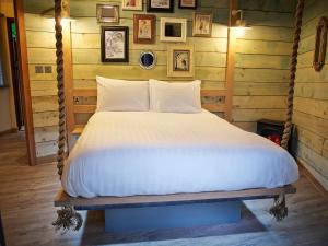 Blackwood Forest Cabins - Forest Holidays