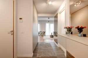 Luxury 1 Bedroom Flat near Herastrau Park