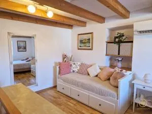 Village House MANDI - Pet Friendly - Letalisce Porforoz