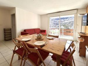 Charmant 2 pièces avec balcon proche télécabine à Briançon - FR-1-330C-35
