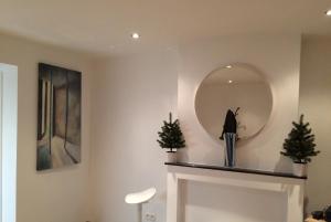 Heart of Brussels Escape, Steps from Bourse