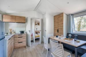 Campings Camping-Village Vacances Les deux Etangs : photos des chambres