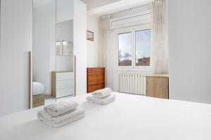 Bright apartment close to congress center & port