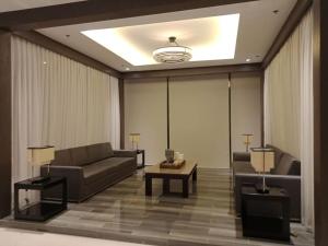 Staycation at SHORE 1005 in Mall of Asia near Airport
