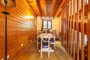 Chalet Wallis, Wifi, Garage, Proche des pistes