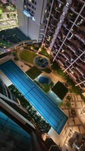 Modern condo near US Embassy