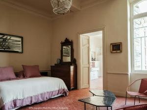 Maisons de vacances Historic Mansion In The Heart Of Provence : photos des chambres