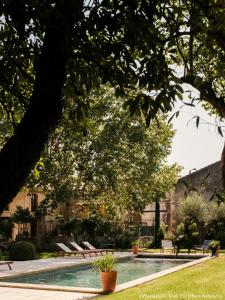 Maisons de vacances Historic Mansion In The Heart Of Provence : photos des chambres