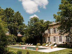Maisons de vacances Historic Mansion In The Heart Of Provence : photos des chambres