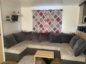 MH 007 ELITE 3 chambres dont suite parentale et 2 salles de bain sur magnifique parcelle dans camping 4 étoiles