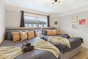 Finsbury Park Hideout Sleeps 10 - 哈林盖