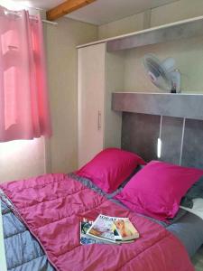 ZEcamping 3 étoiles à 1km de la plage piscine jacuzzi animaux acceptés