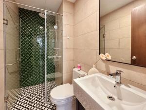 2Br Picity Free Gym Pool near Tan Son Nhat Airport