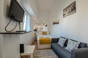 Studio Mouraria, Lisbon Center, tram & metro