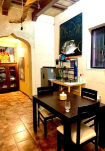 Galería Elementos, Puerta de Tierra