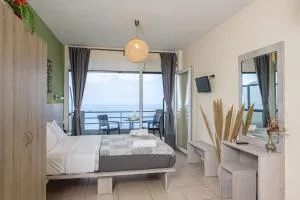 Fantastico Studios - Komílion