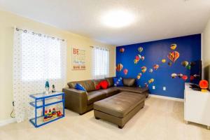 Casa 5Q Espaçosa c Piscina & Quartos Temáticos!