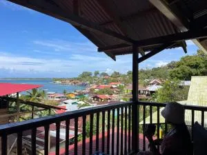 Soka Oceanview Loft Near Beach 15min Walk - Bastimentos