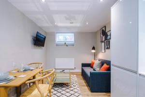 Stylish City Centre Apartment!