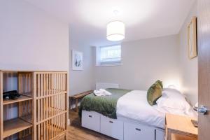 Stylish City Centre Apartment!