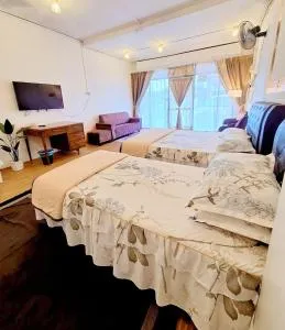 Studio Room Bourgenvilla Jalan Budiman Batu Burok KTrg - Kampong Batu Burok