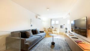 Principe Real Charming Duplex Apt AC Ground Floor