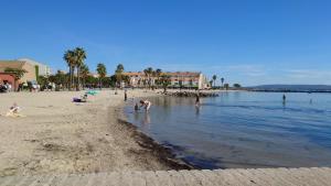 Appartements La Maison d -Isa Meze appartement RdC : photos des chambres