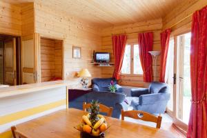 Maisons de vacances Residence Au pre de l-arbre : photos des chambres