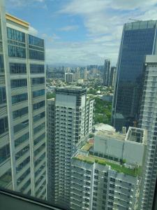 Alphaland Suites Apartment Hotel