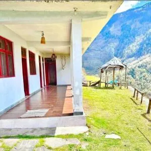 Agora homestay - Bhatwāri