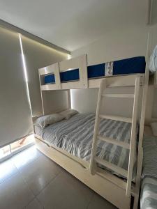 Departamento de Playa (con piscina propia) en km 107 Asia, Lima