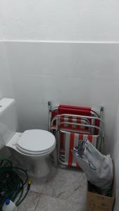 Casa com piscina e espaço churrasco Itanhaem