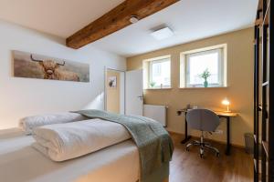 2 BR Apartment mit Parkplatz