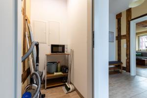 2 BR Apartment mit Parkplatz