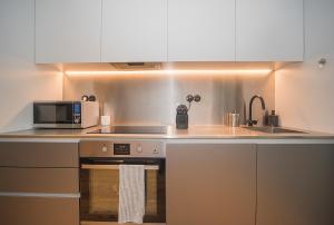 Intendente Prime Studio by Hosty