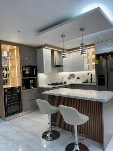 A resort style apartment with ocean views with two bedrooms