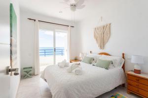 First line Arenal beach, boho chic Parking