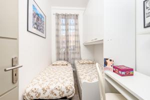Appartements MASSENA - Agreable 3 pieces - Plein coeur de Menton : photos des chambres