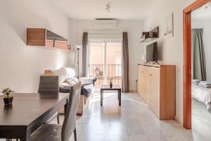 Prime Location in Málaga - 15 Min Walk to Old Town