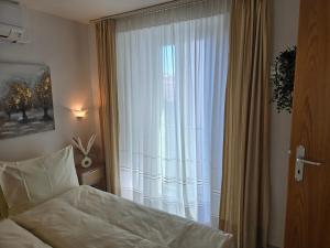 Depandance Garni Golf