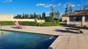Villas Charme provencal Mas authentique avec piscine : photos des chambres